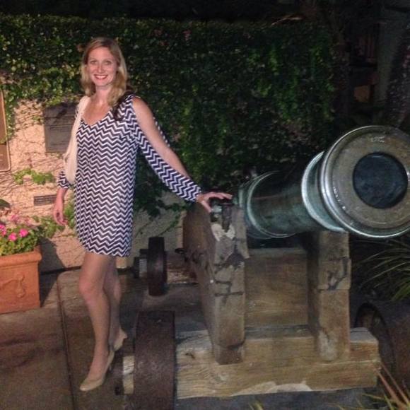 Meet your Posher, Colleen - Picture 1 of 1